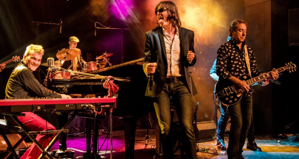 am ldg 30 aniv lone rhino (2017)