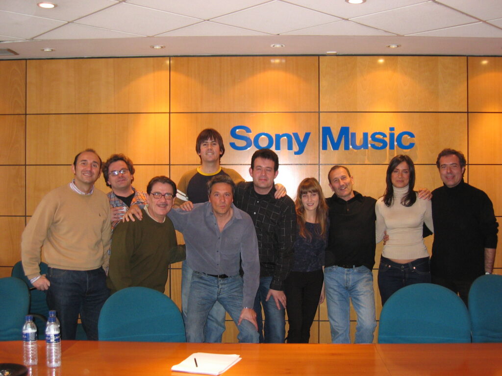 firma sony (mürfila) 2004